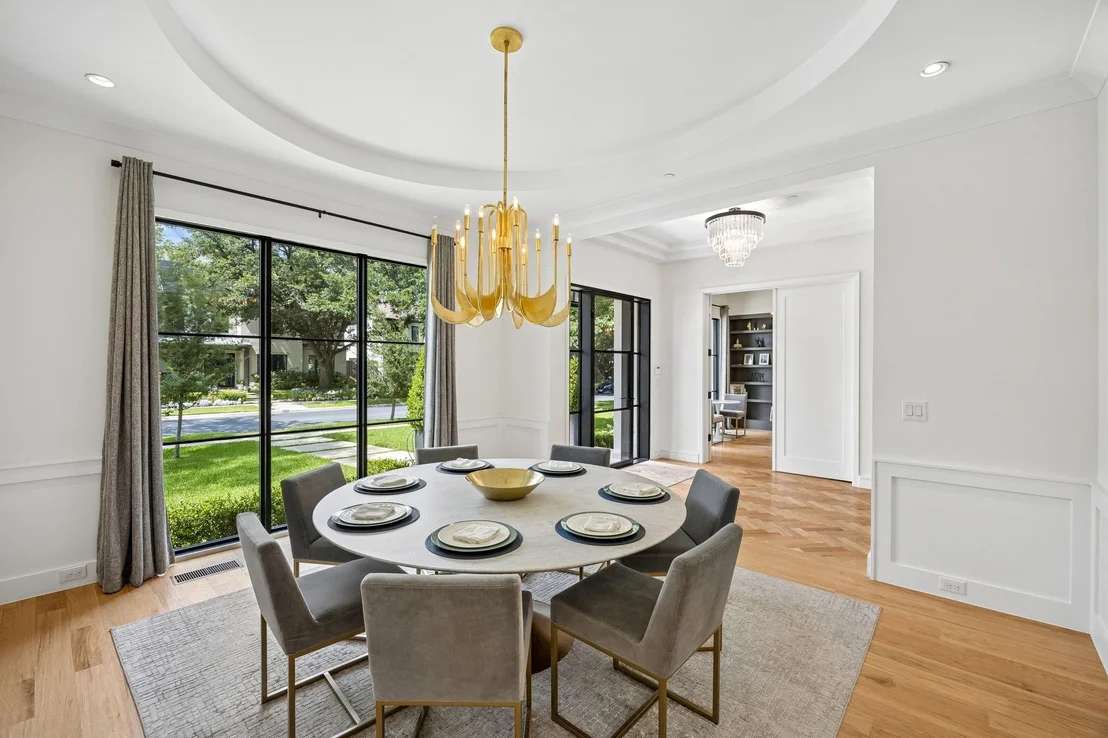 Photo of 4437 Grassmere Lane