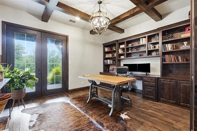 Photo of 600 W Hill Drive