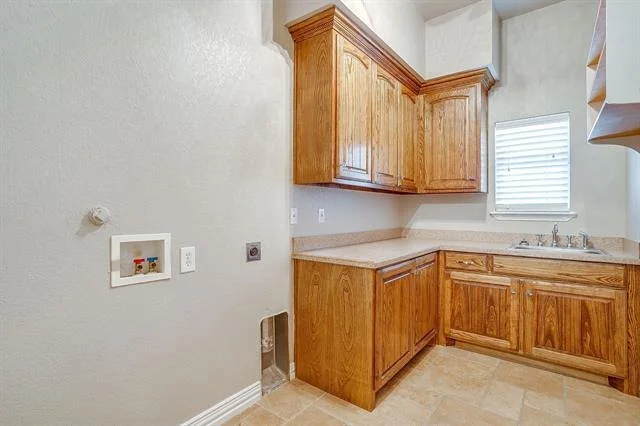 Photo of 9549 Dickson Road