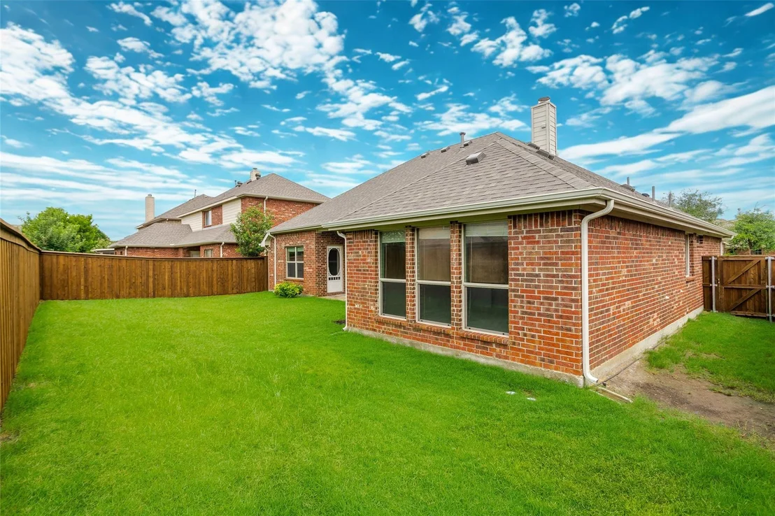 Photo of 1616 Nestledown Drive