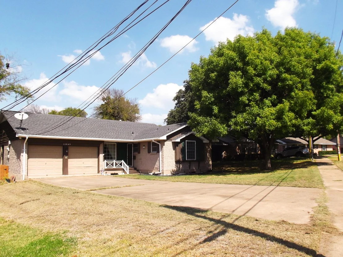 Photo of 11049 Paddock Circle