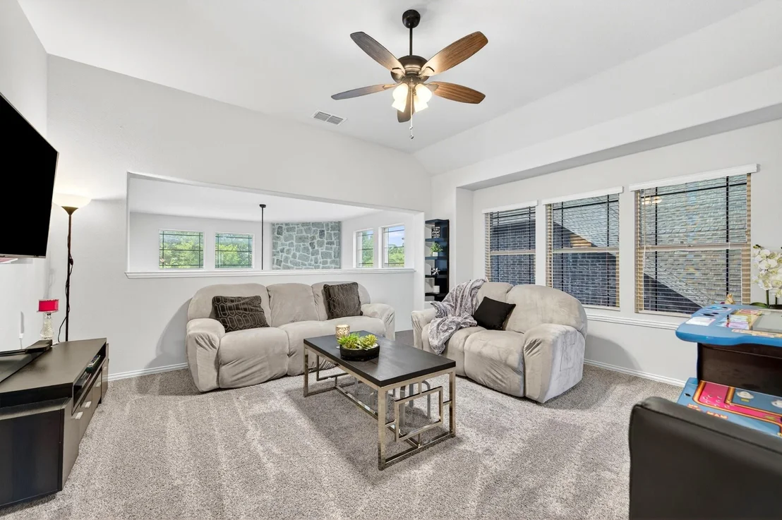Photo of 116 Cascade Lane