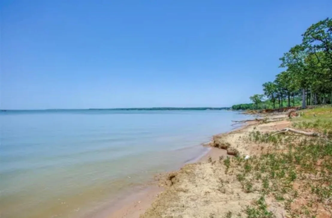 Photo of 721 Paradise Cove
