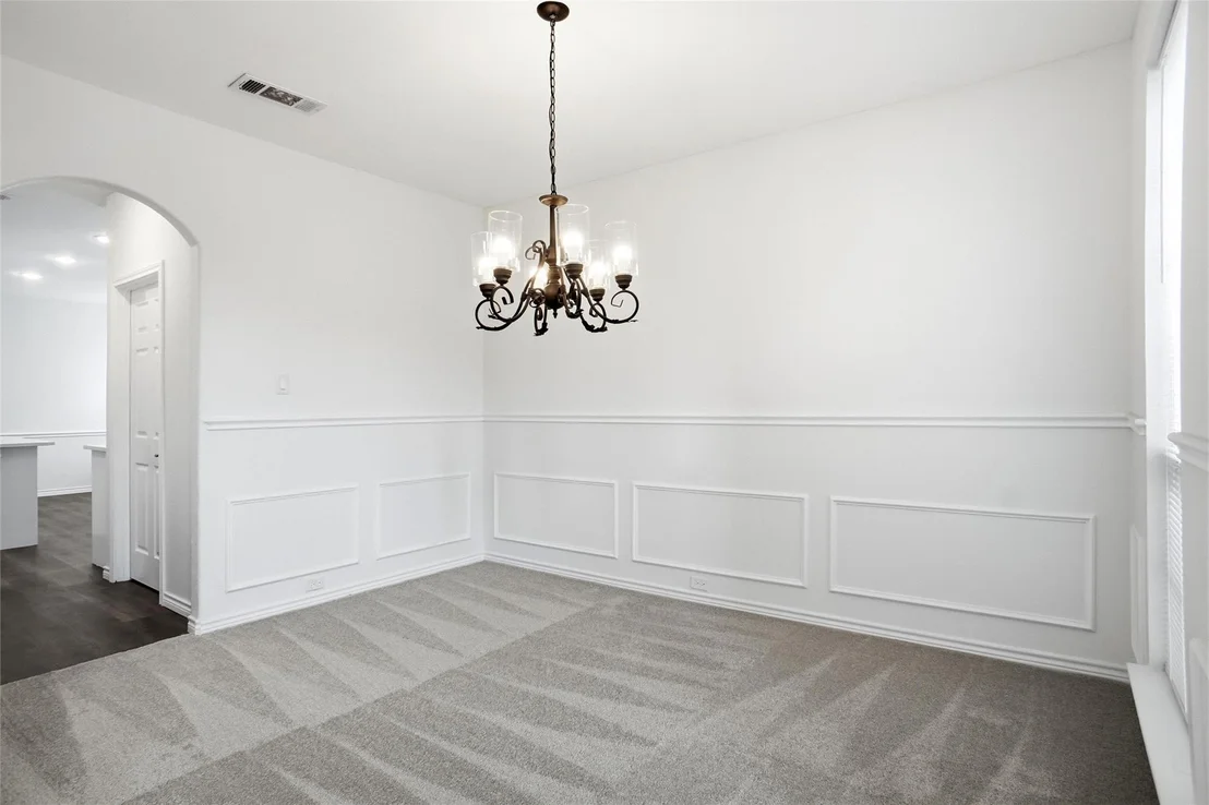 Photo of 208 Wisteria Way