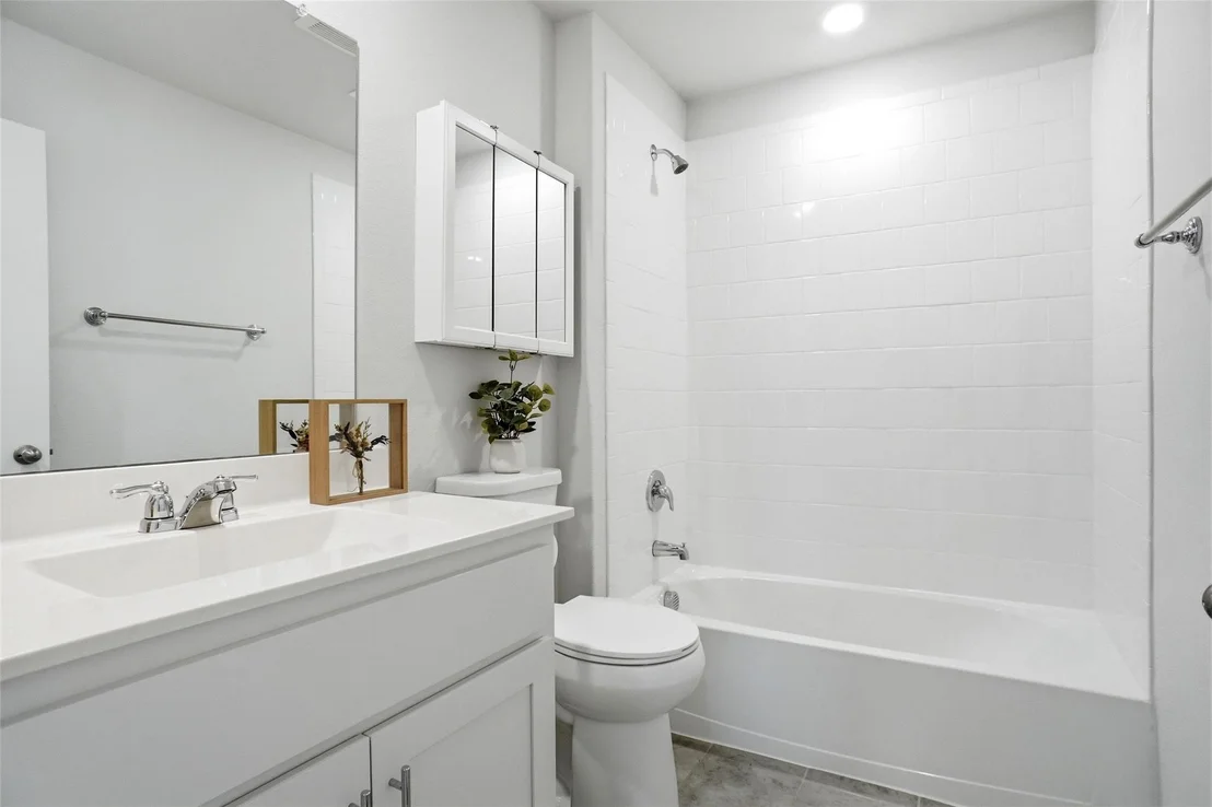 Photo of 162 Greengate Drive