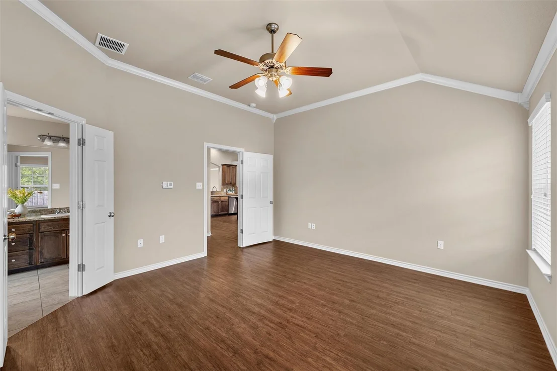 Photo of 905 Heston Circle