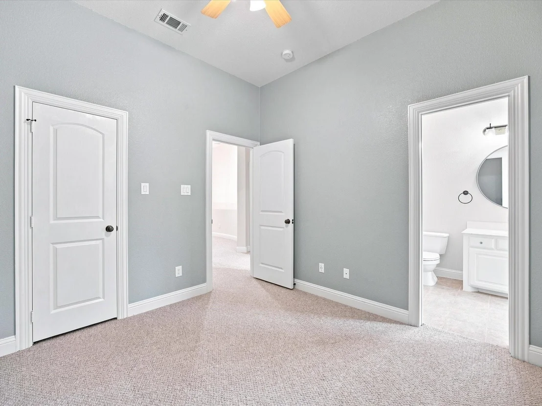 Photo of 412 Oriole Drive