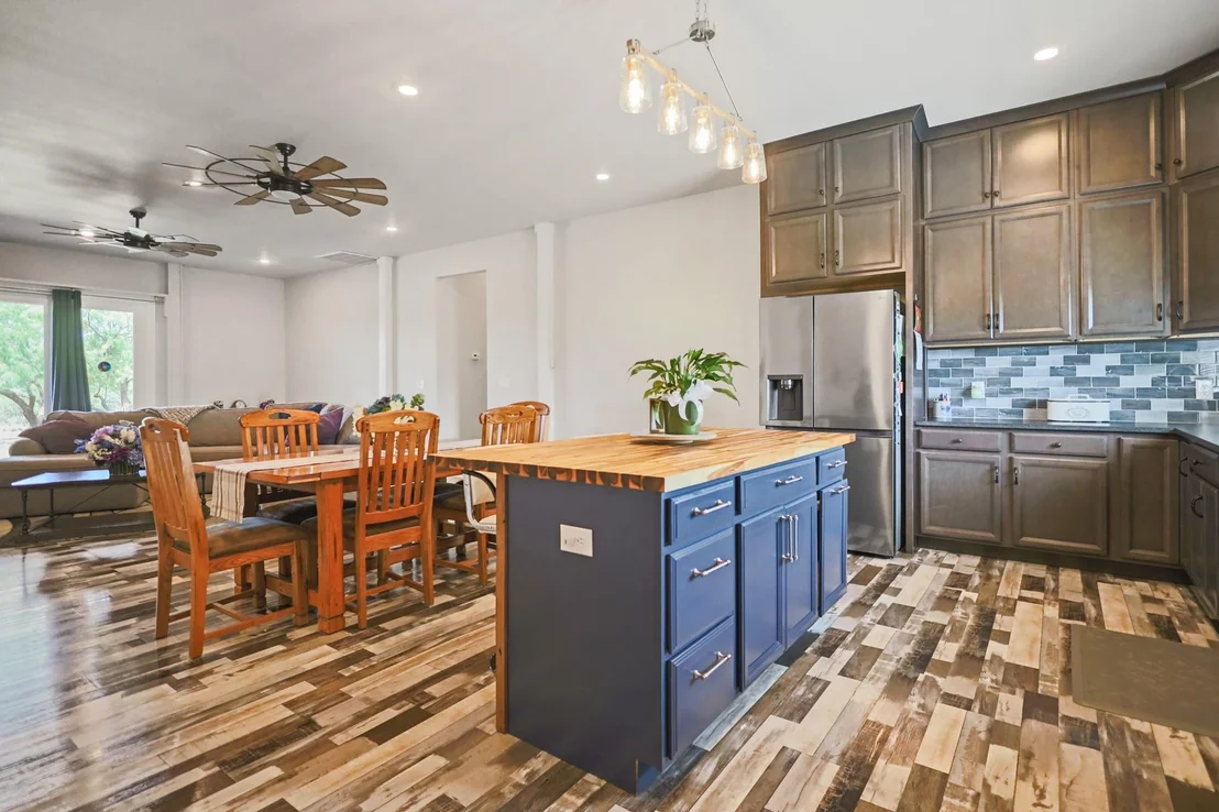 Photo of 301 Fagan Road