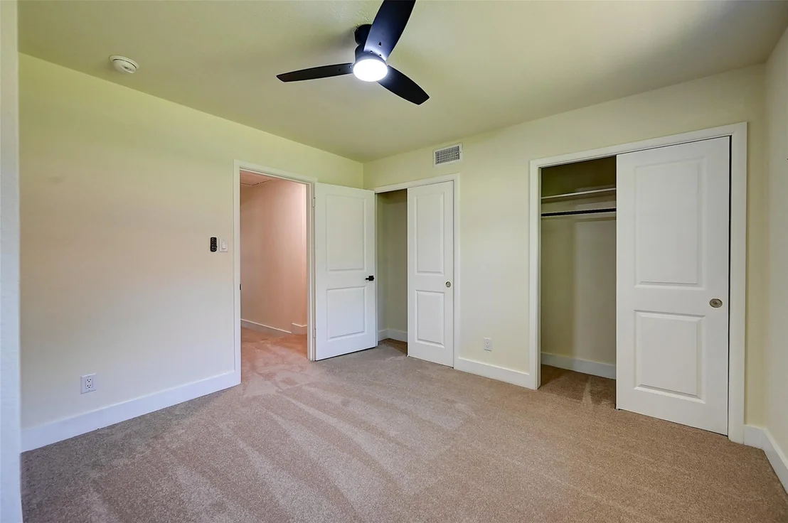 Photo of 3900 Pelham Road