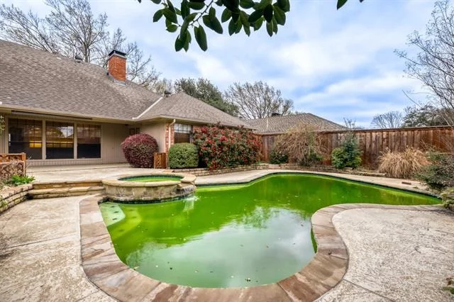 Photo of 6108 Bluff Point Drive