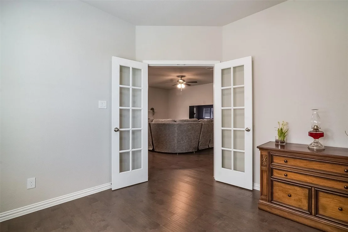Photo of 3305 Greymoore Drive