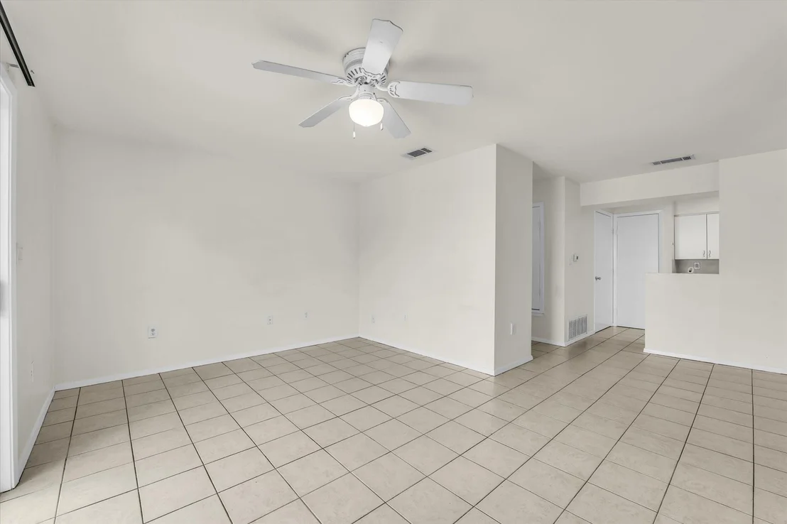 Photo of Unit 206 at 1500 Lake Shore Drive