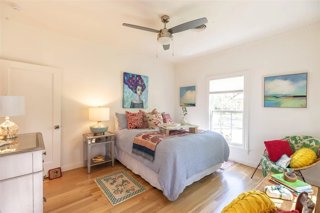 Photo of 1182 Glenwood Drive