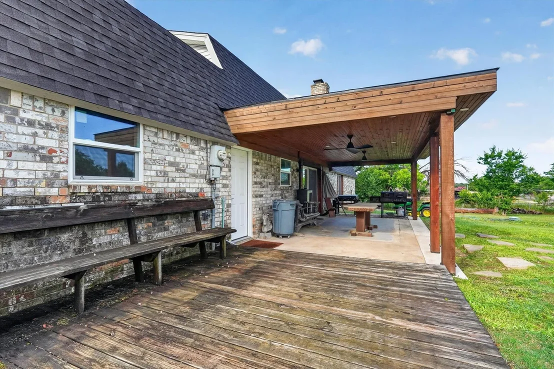 Photo of 4041 Burleson Retta Road