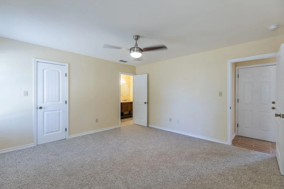Photo of 2910 Wenwood Road