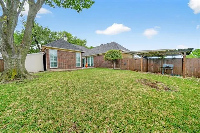 Photo of 5618 Allen Lane