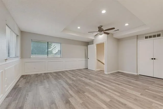 Photo of 443 Dinalynn Street