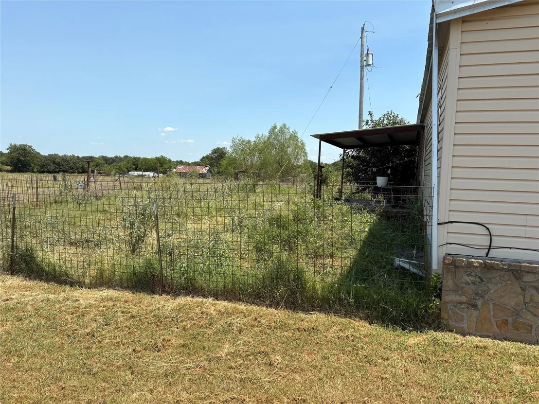 Photo of 912 Highway 36 W