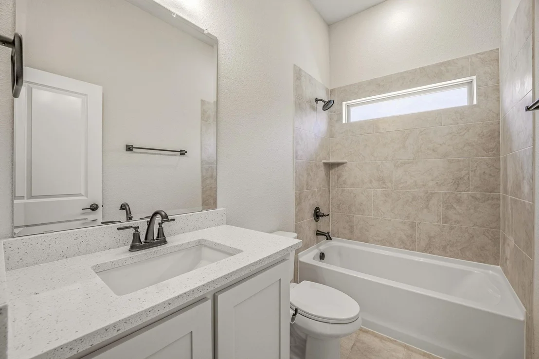 Photo of 800 Jaguar Ridge