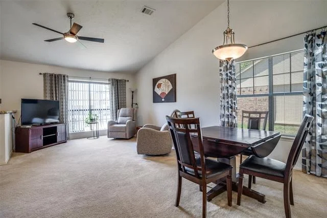 Photo of 555 Gillespie Drive