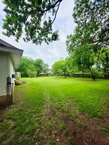 Photo of 417 W Huffman Street