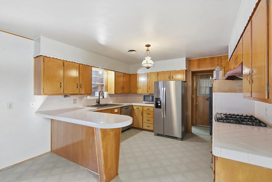 Photo of 107 N 7th Street
