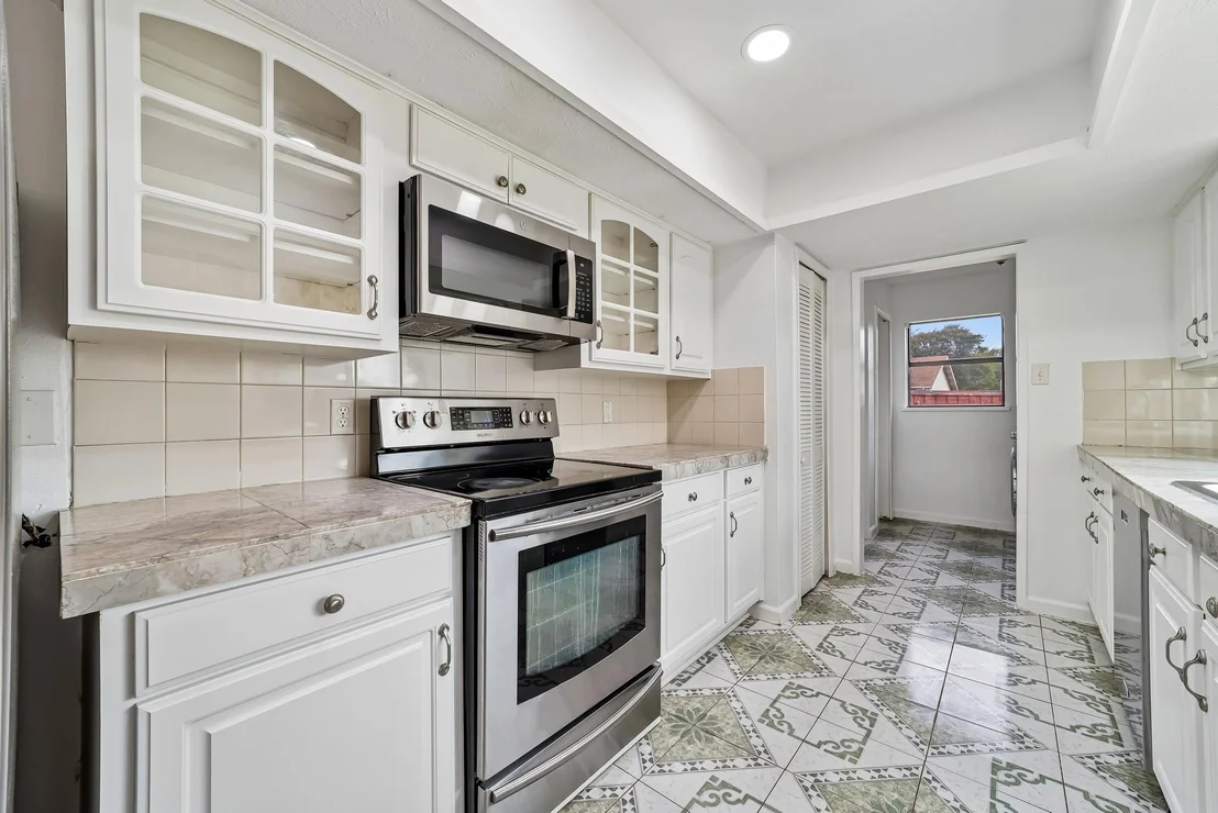 Photo of 10239 Green Ash Road