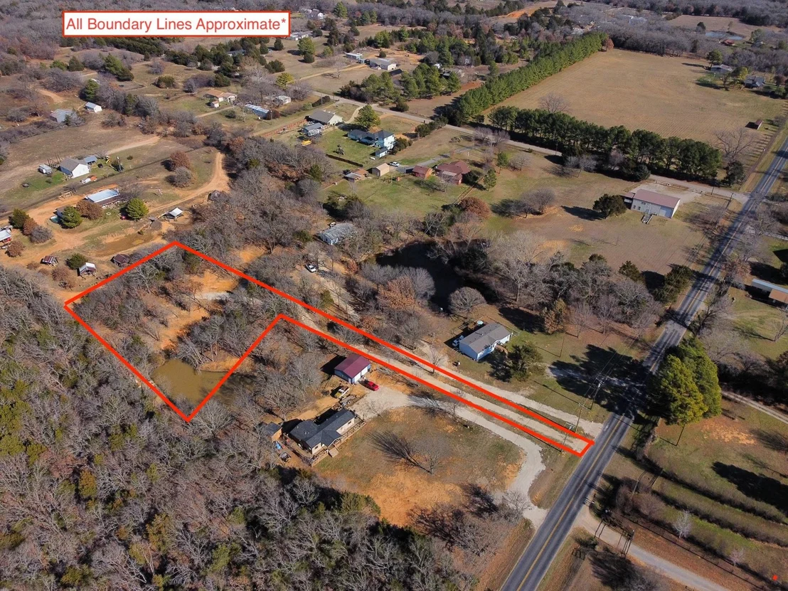 Photo of 449 Locust Road