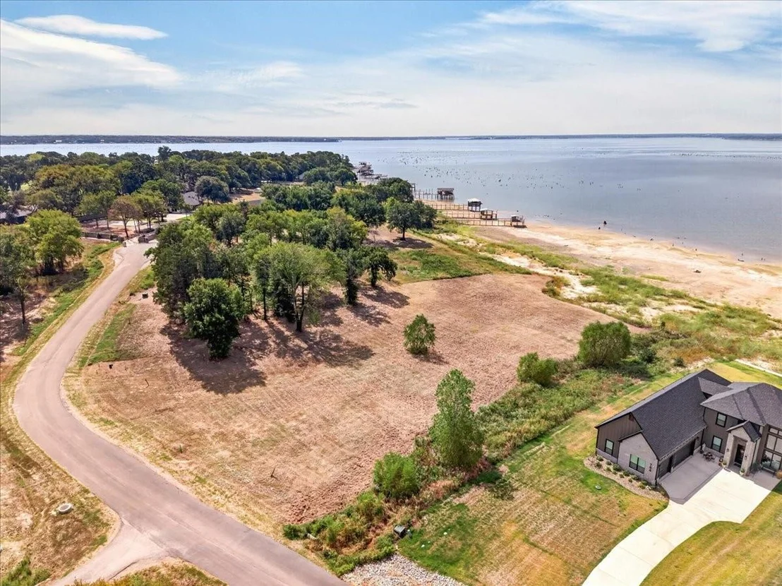 Photo of 768 Sunset Court