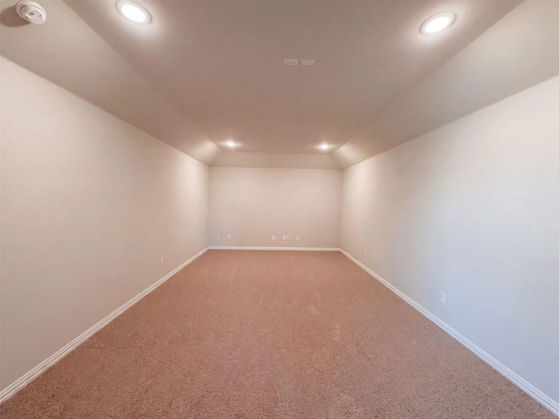 Photo of 2054 Avondown Road