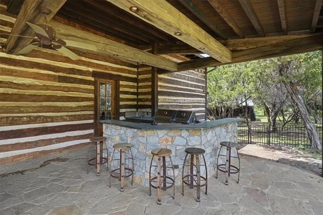 Photo of 1046 Grandview Drive