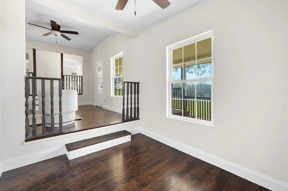 Photo of 508 Lois Circle