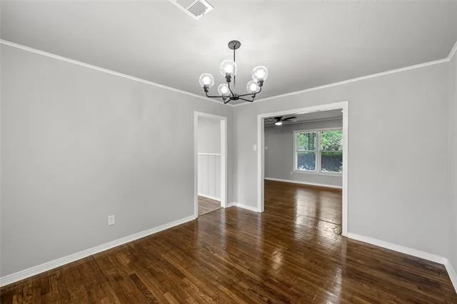 Photo of 3718 Kendall Lane