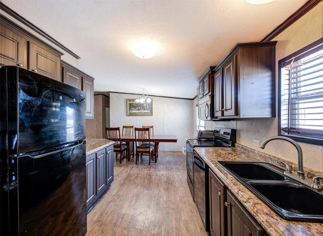 Photo of 1420 County Road 4522