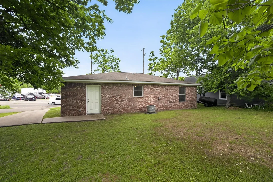 Photo of 808 Park Street