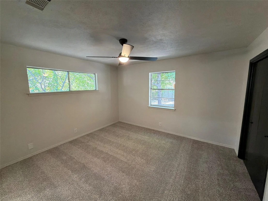 Photo of 1329 Wellington Drive
