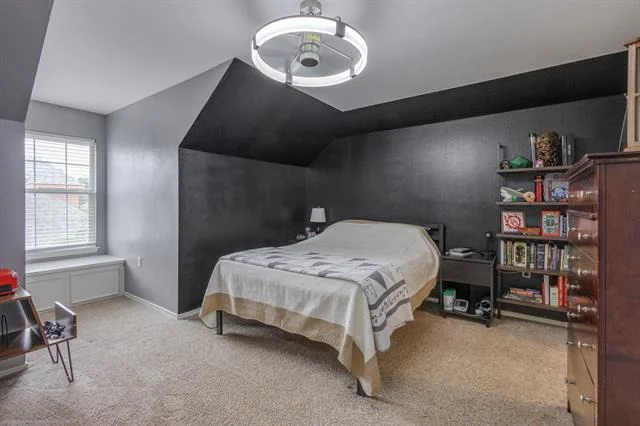 Photo of 1625 Lakeshore Drive