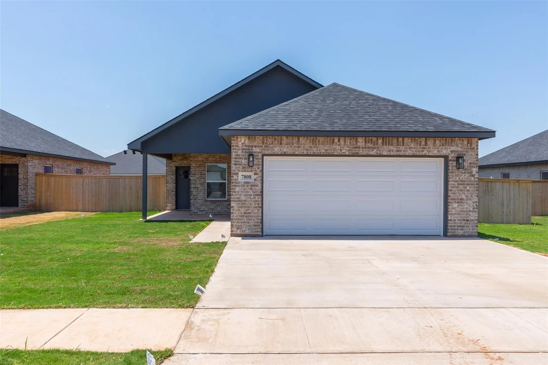 Photo of 7808 Freedom Crest Avenue