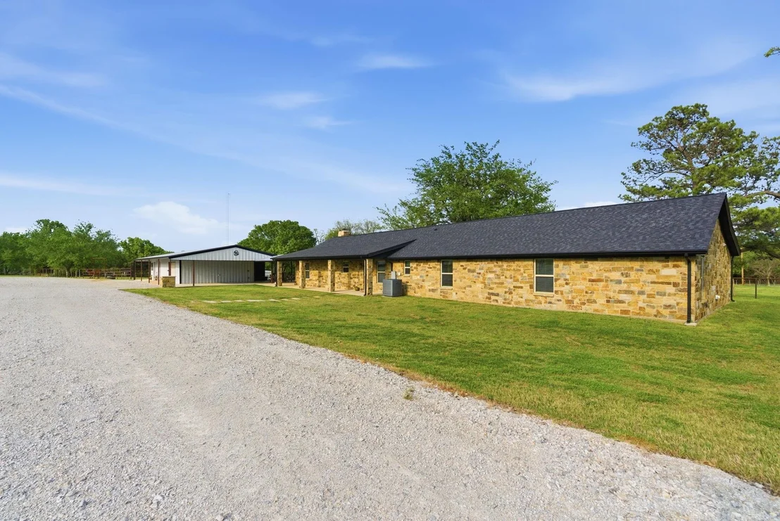 Photo of 187 County Road 4195