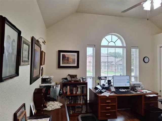 Photo of 1810 Park Place