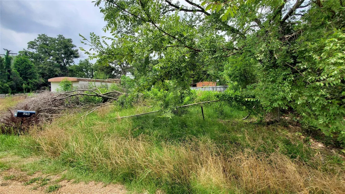 Photo of 7124 Choctaw Drive