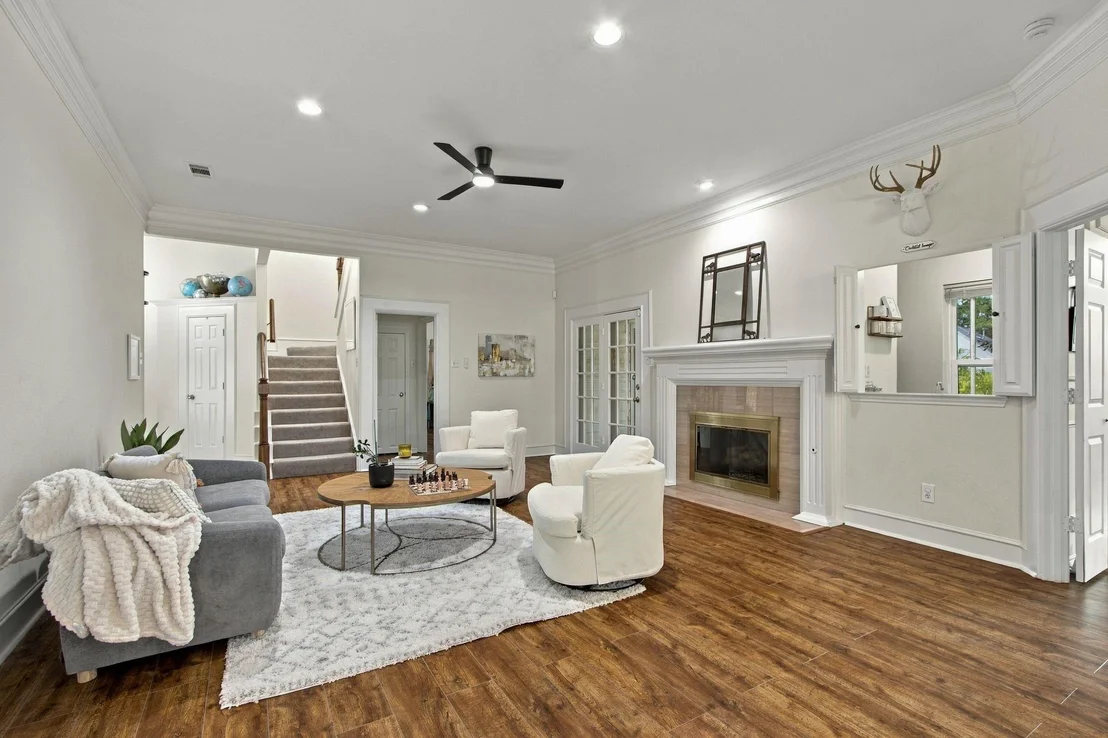Photo of 2905 Foxcreek Drive