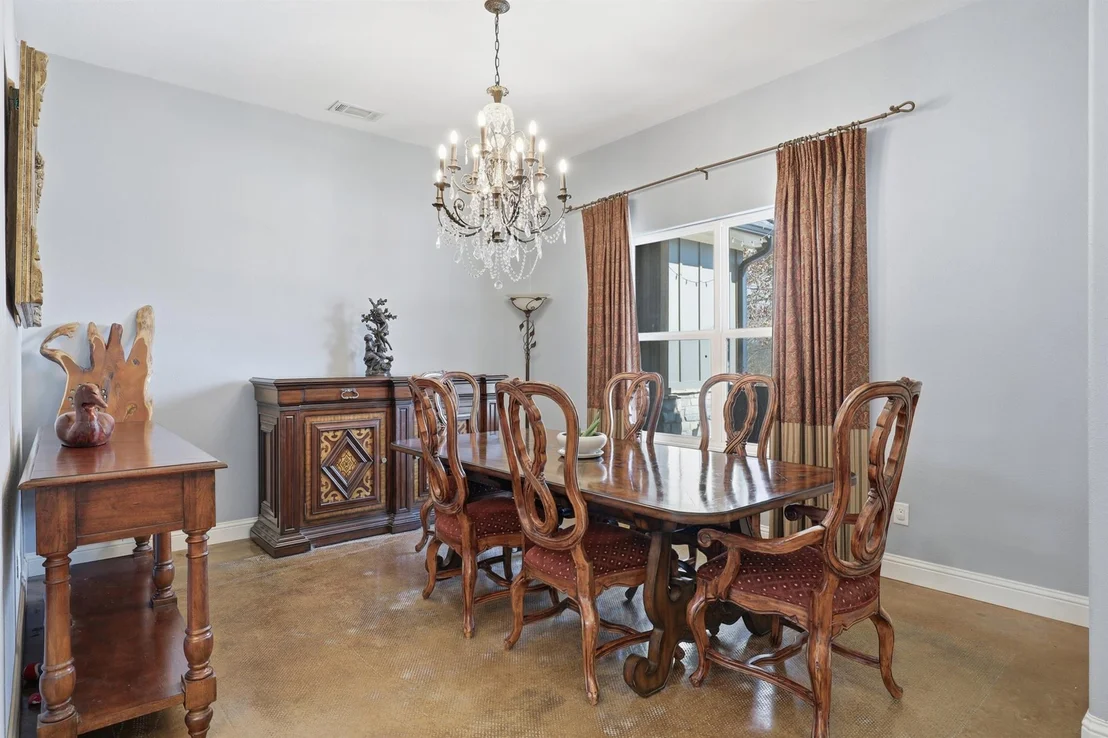 Photo of 847 Calloway Road