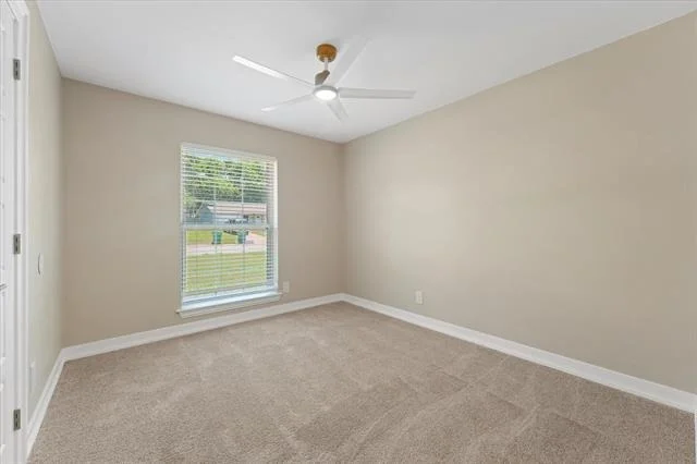 Photo of 1222 Saturn Drive