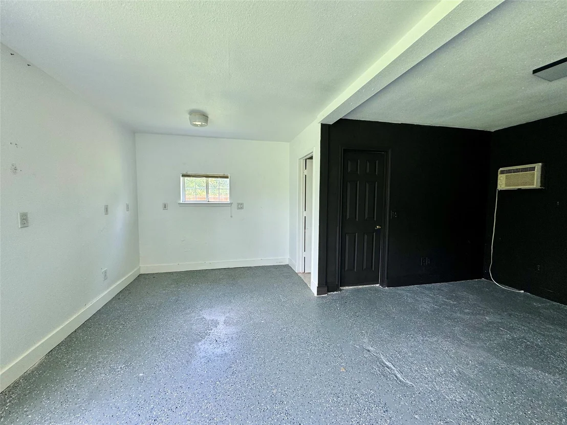Photo of 5777 County Road 927
