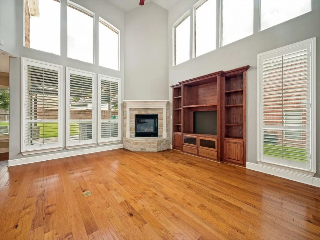 Photo of 841 Wind Brook Lane