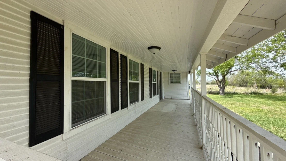 Photo of 1338 S State Highway 121