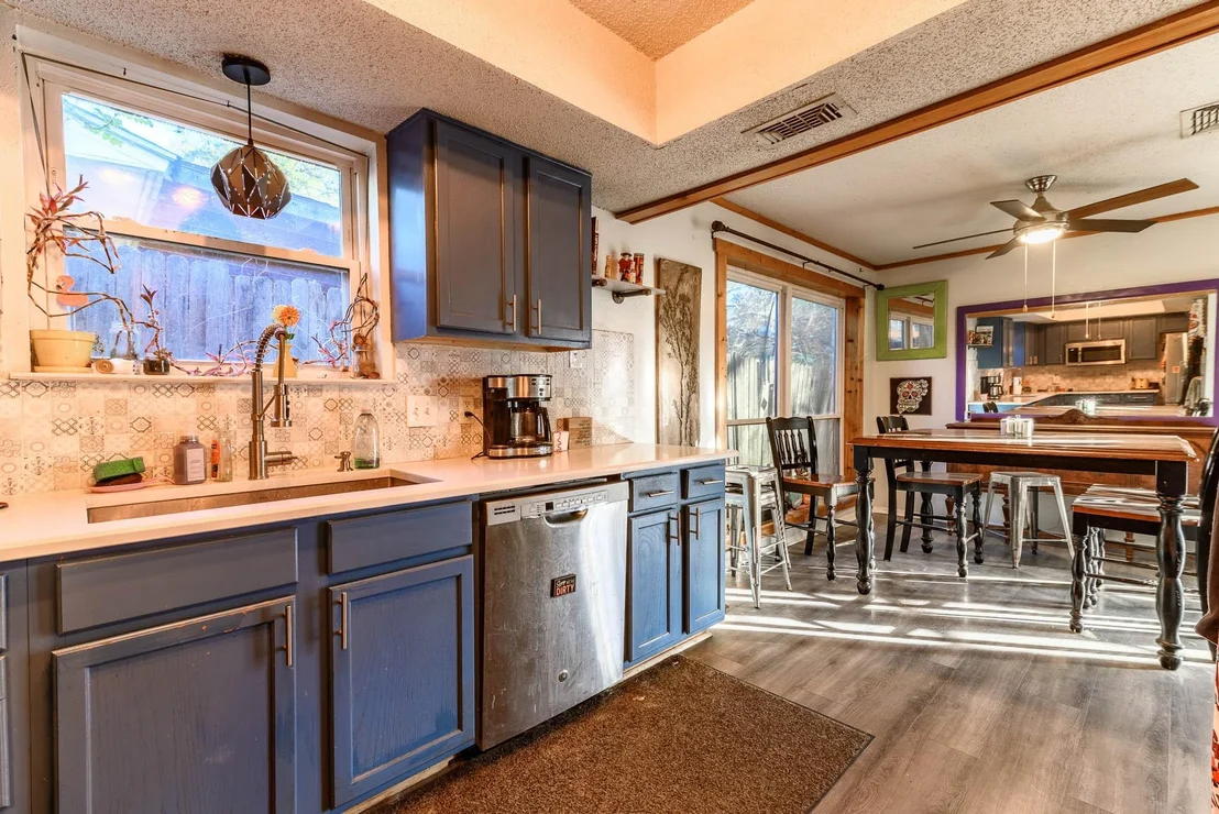 Photo of 2108 Warwick Drive