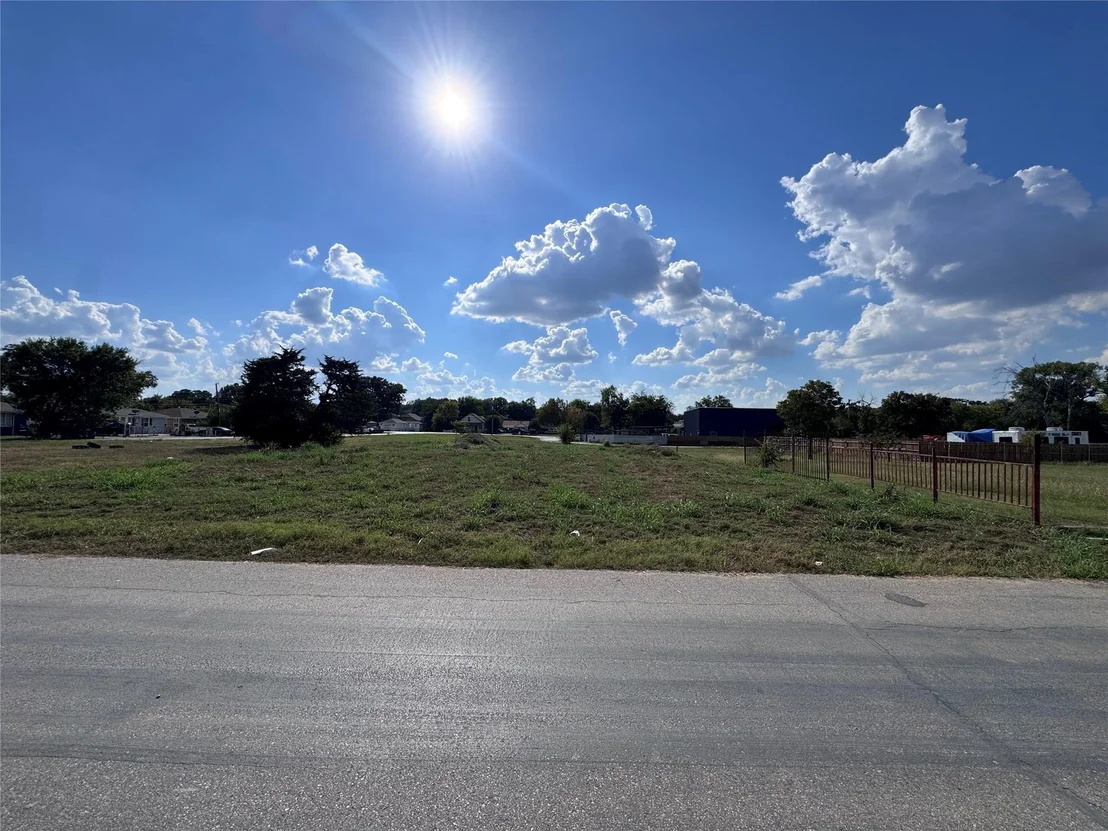 Photo of 3733 Kolloch Drive