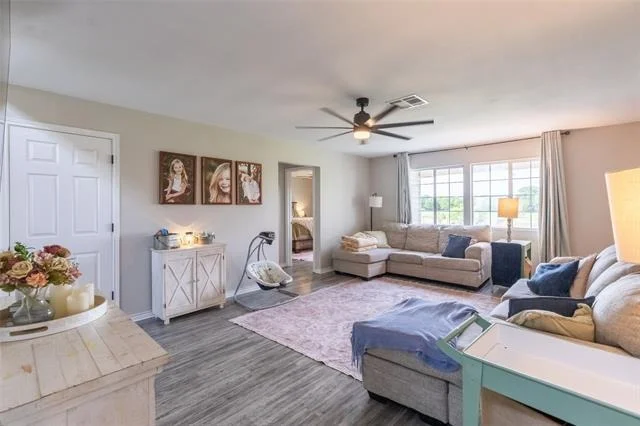 Photo of 8780 Private Road 2412